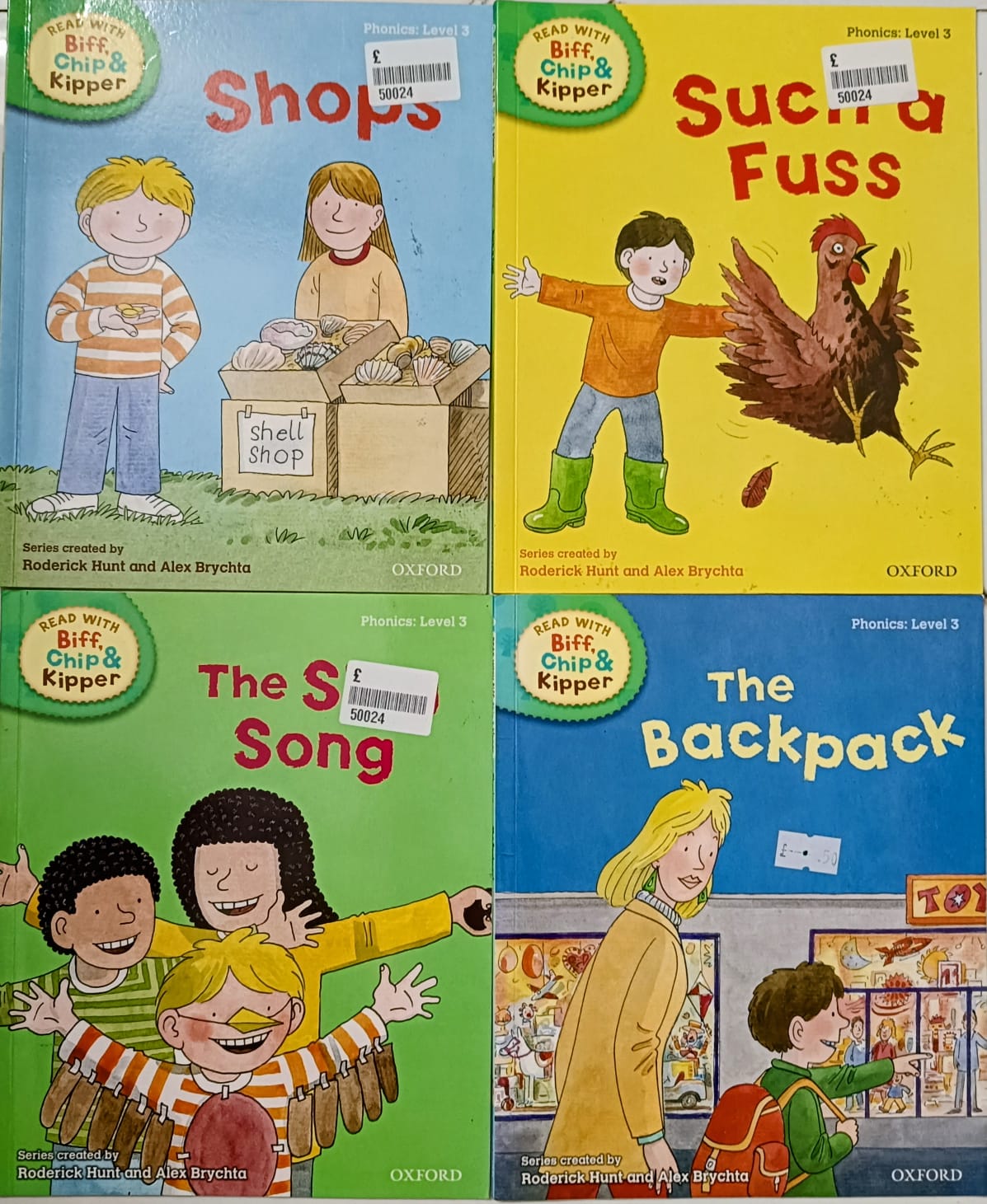 Read with Biff chip and Kipper- Phonics level 3- Combo of 4 books