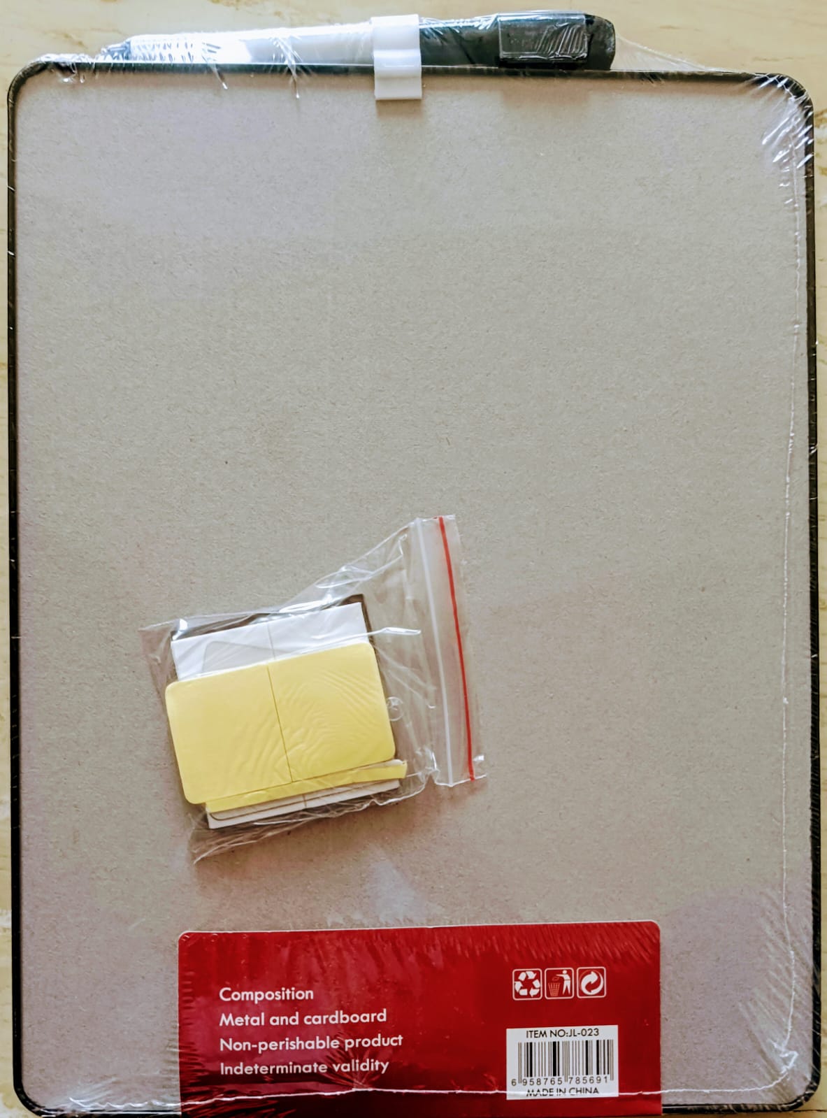 Magnetic Weekly Planner [21.5 *28  cm] for Fridge with Markers