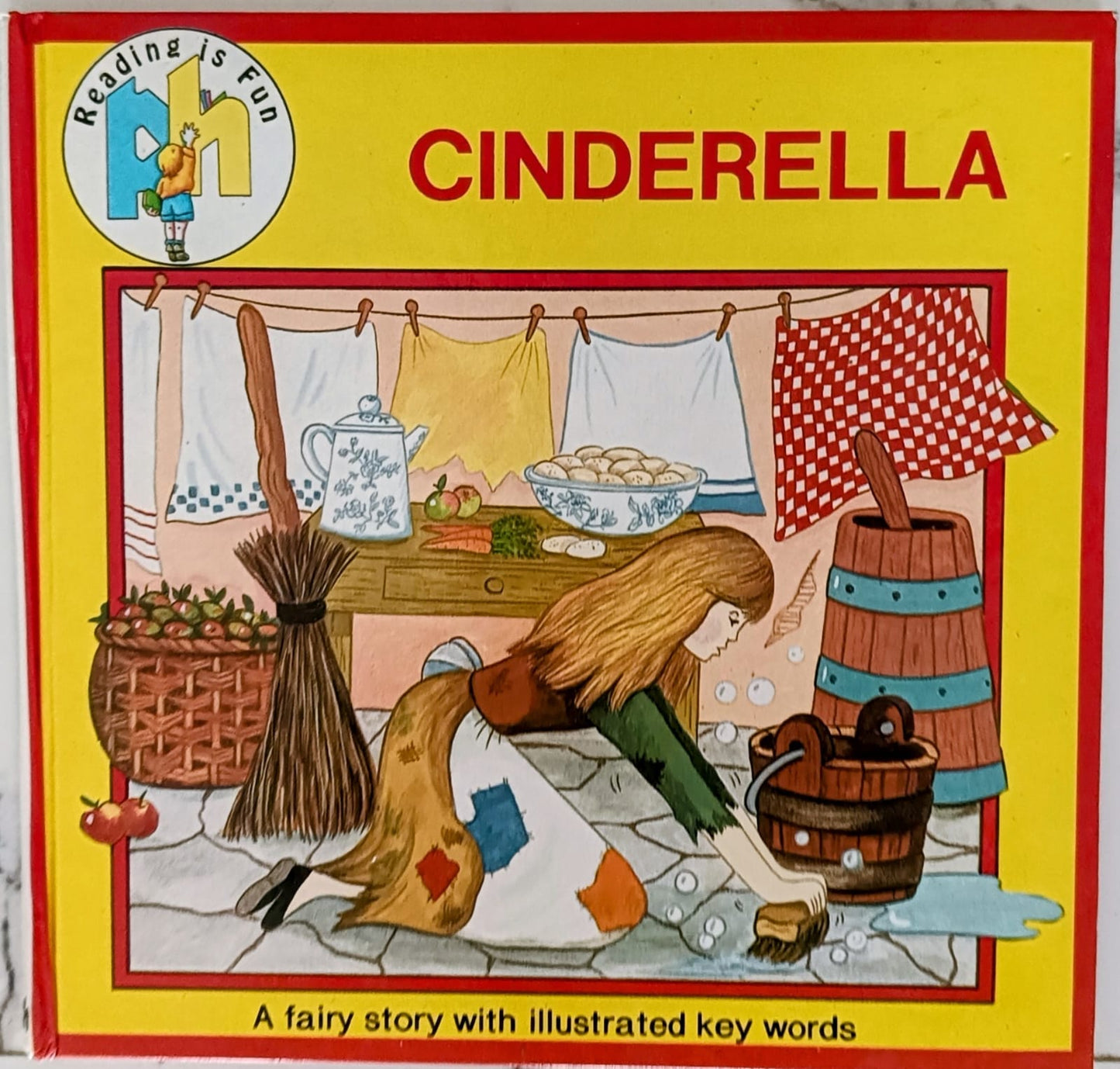 CINDERELLA - READING IS FUN