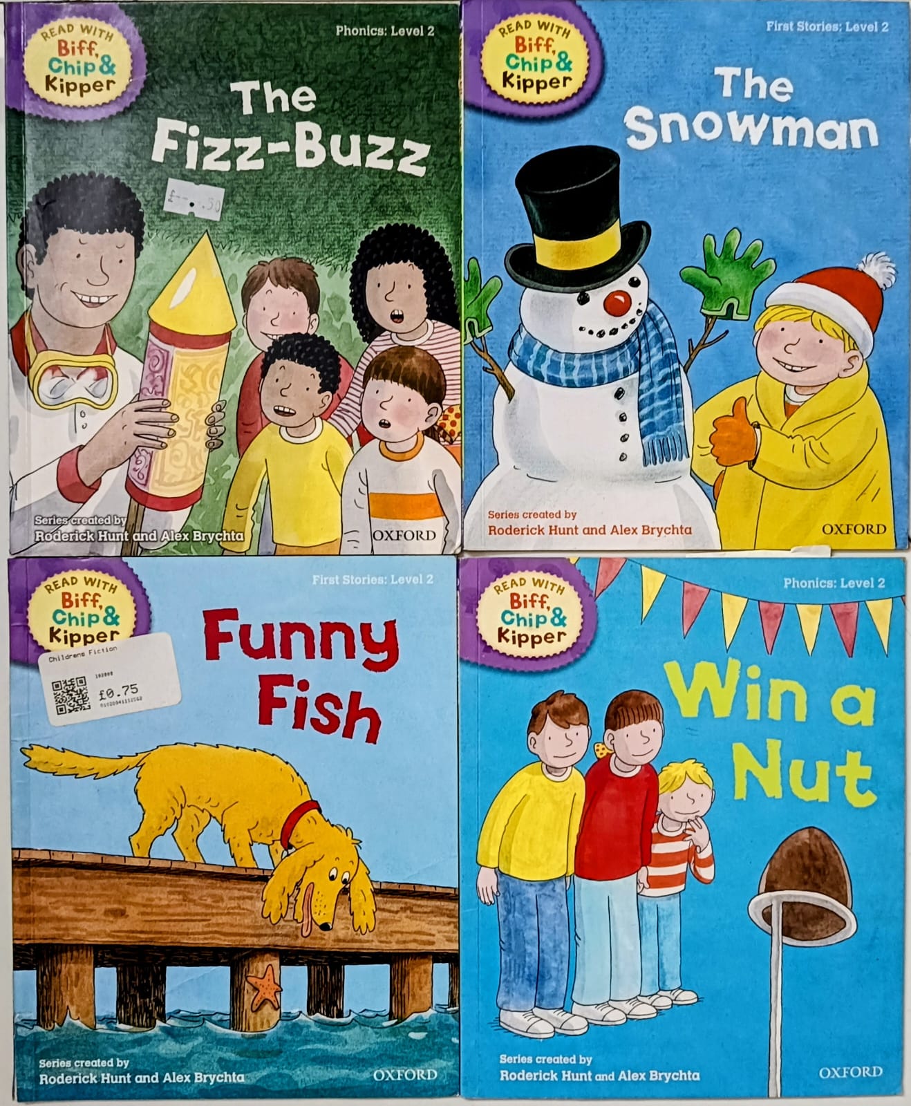 Read with Biff chip and Kipper- Phonics level 2 - Combo of 4 books