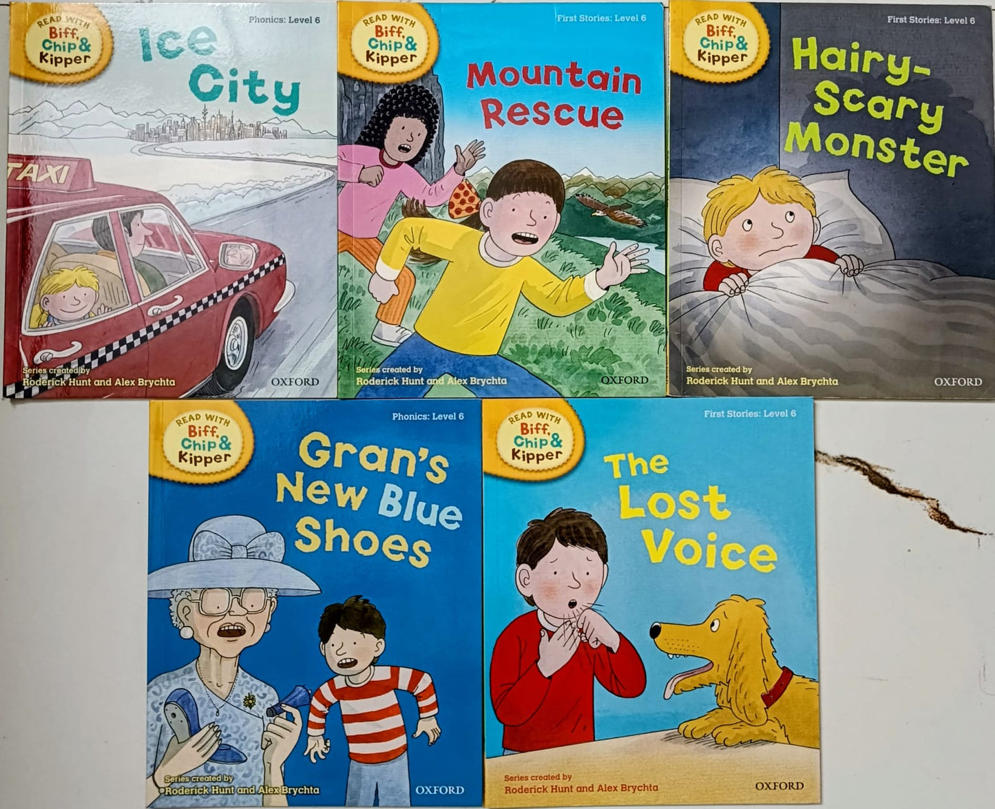 Read with Biff chip and Kipper- Phonics level 6- Combo of 5 books